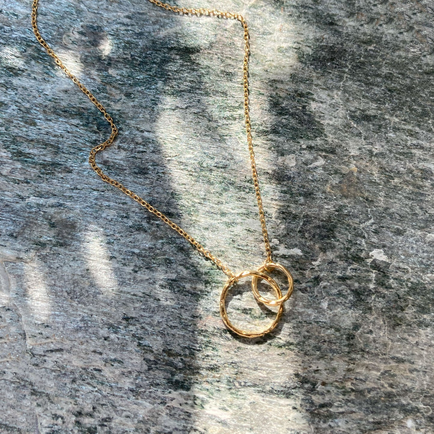 Mama & Baby Kette mit Kreisen "Für immer verbunden" | Geschenk für Schwangere