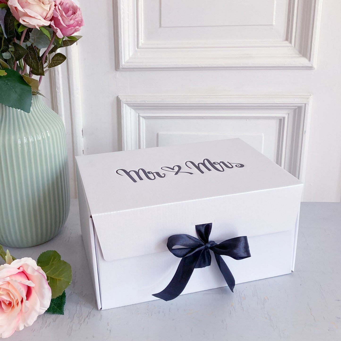 Bride and Groom Gift Box