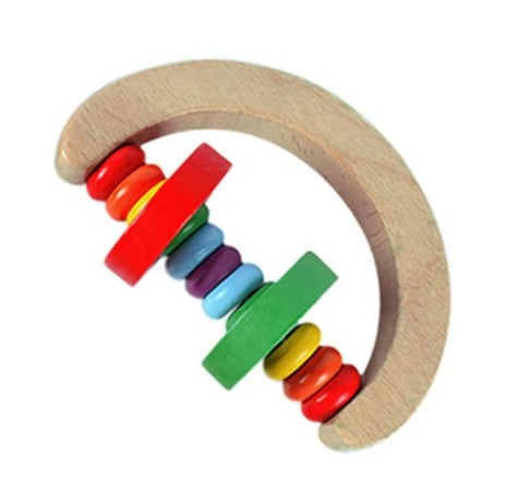 Farbenfroher Holzgreifling – Babyspielzeug aus Naturholz