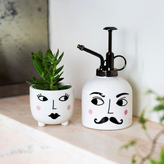 Ihr Ostergeschenk von uns: Mr & Mrs Set | Blumentopf und Zerstäuber